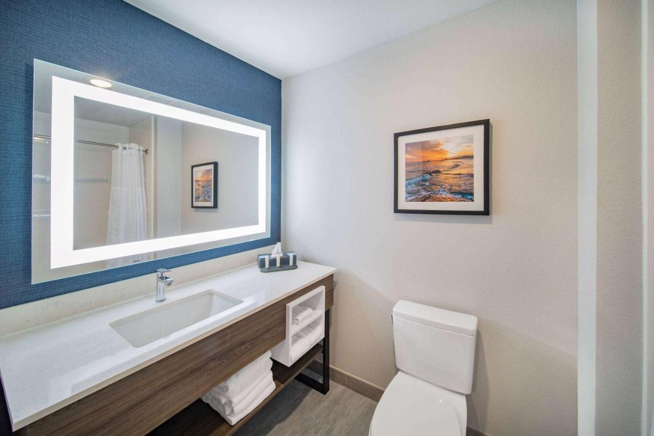 La Quinta Inn & Suites By Wyndham Galveston North At I-45 Luaran gambar